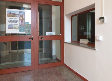 93ba6c299f04f710c35672b0f157402a_M