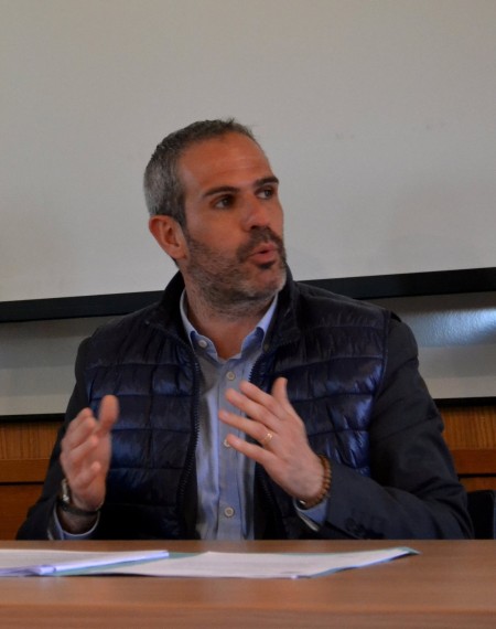 d197c421d422f5cbf569ea13f09ef700_M