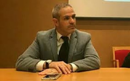 f203d630ce0c3265f9c9461092194e6b_M